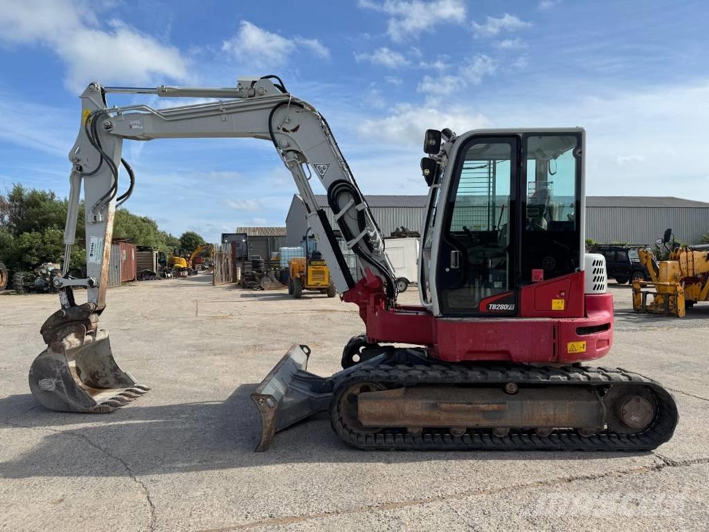Takeuchi TB 280 FR Mini ekskavatörler, 7 tona dek
