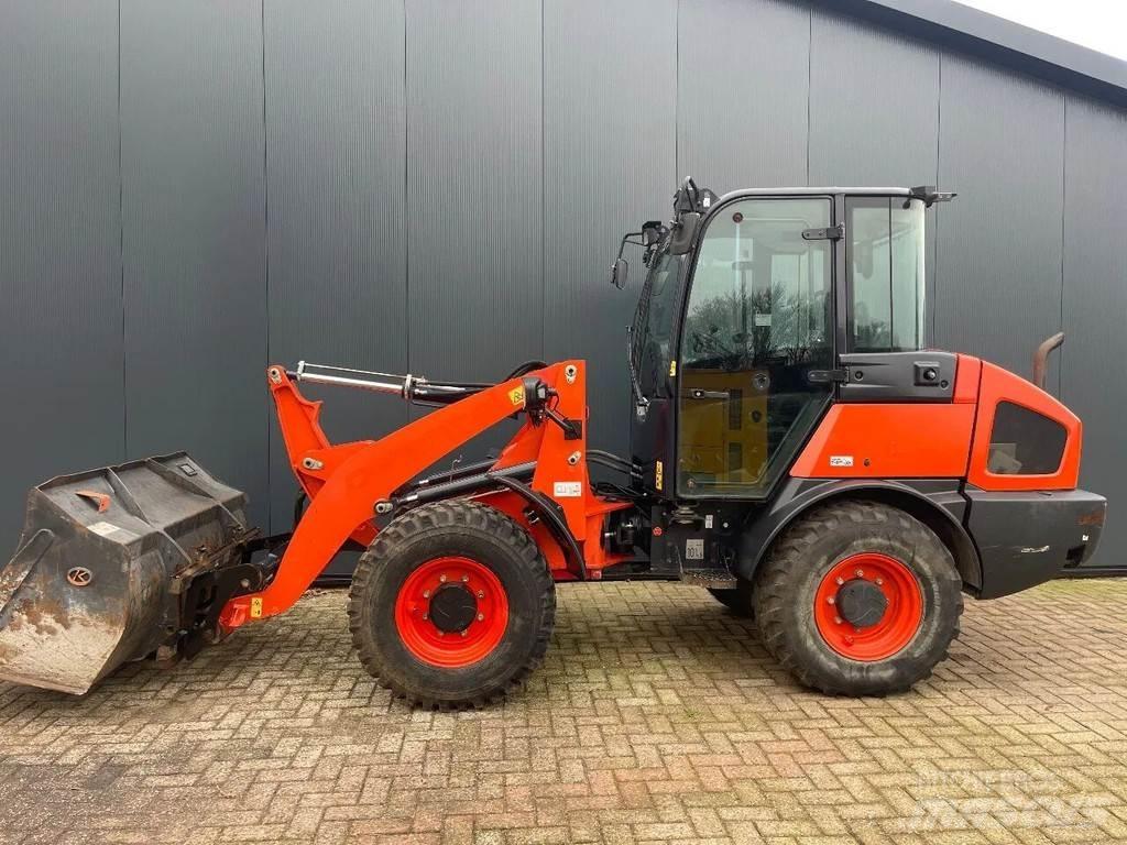 Kubota R065 Tekerlekli yükleyiciler