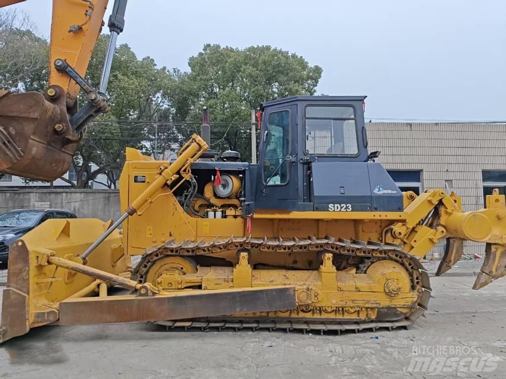 Shantui SD 23 Paletli dozerler