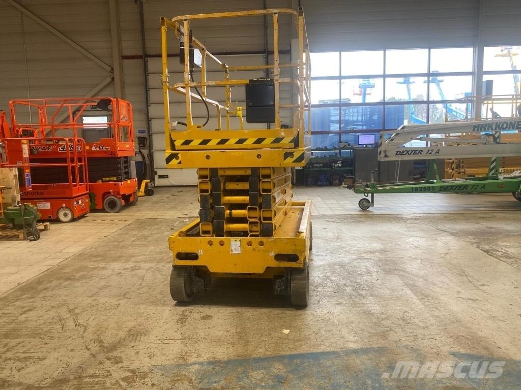Haulotte Compact 14 Makasli platformlar