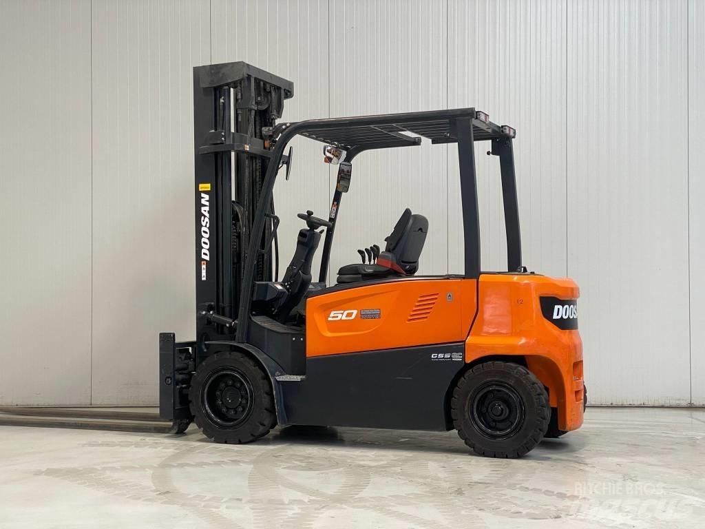 Doosan B50XC-7 Elektrikli forkliftler