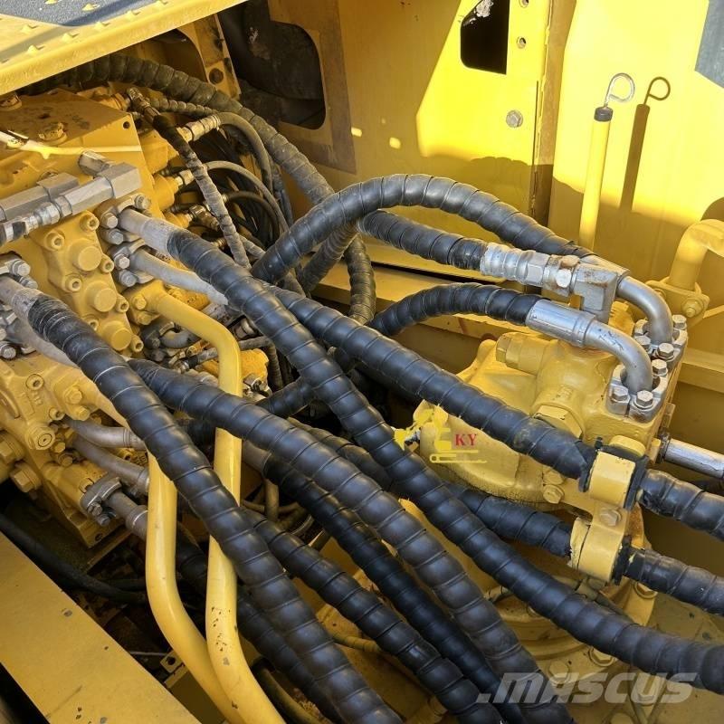 Komatsu PC 200-8 Paletli ekskavatörler
