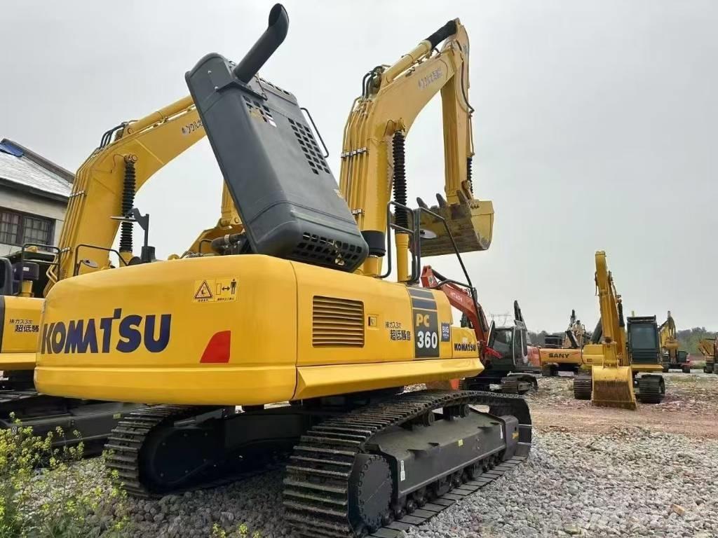 Komatsu 360-8MO Paletli ekskavatörler
