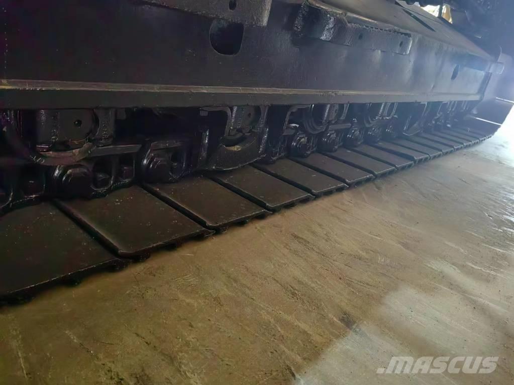 CAT 320 Paletli ekskavatörler
