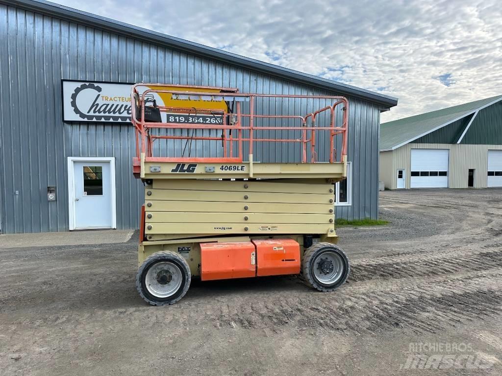 JLG 4069 LE Makasli platformlar
