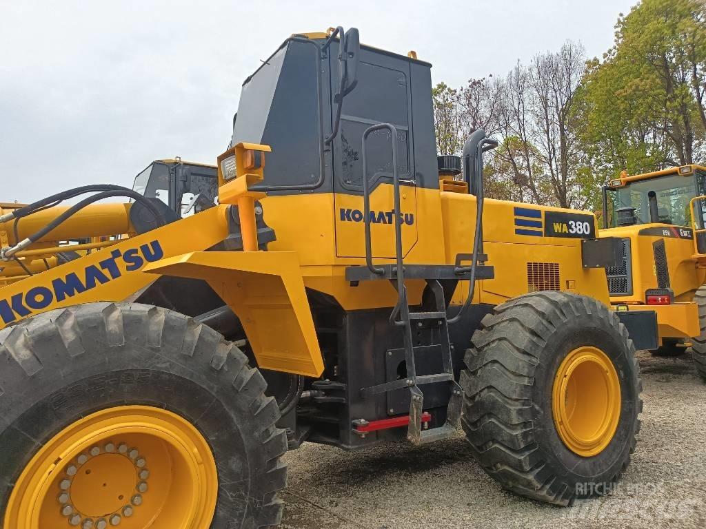Komatsu WA 380 Tekerlekli yükleyiciler