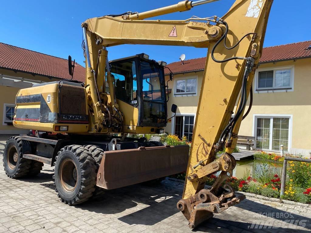 CAT M 312 Lastik tekerli ekskavatörler