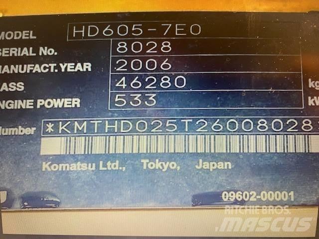 Komatsu HD 605-7 Yol disi kaya kamyonu