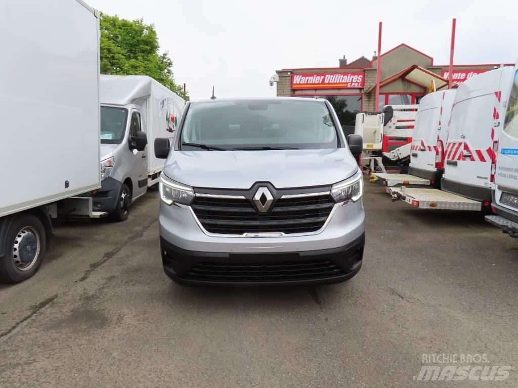 Renault Trafic Panel vanlar