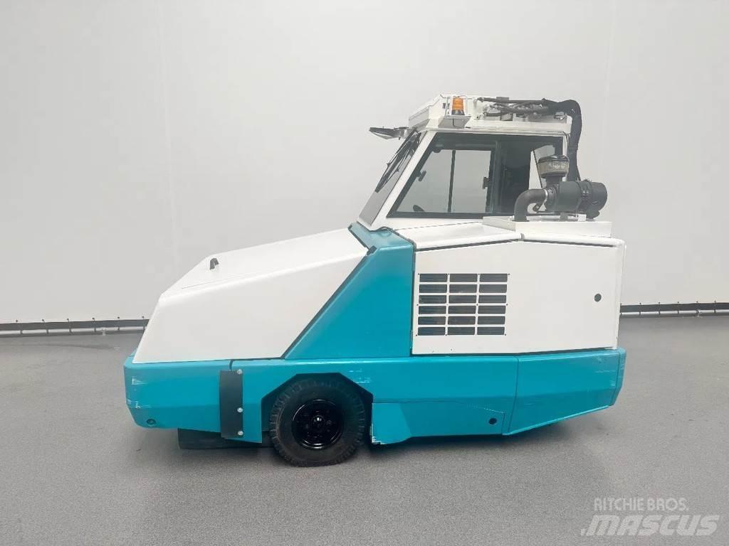 Tennant 800 Cadde süpürücüler