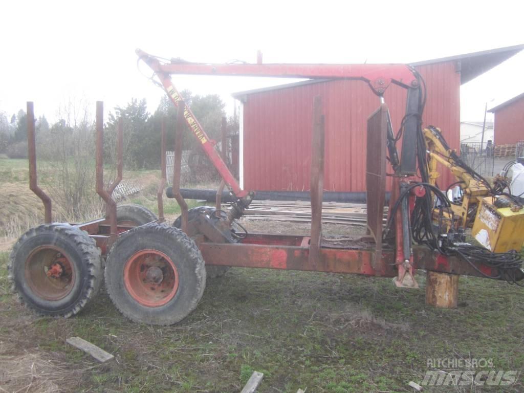 Patu 500 + Metsäkärry Orman römorkları