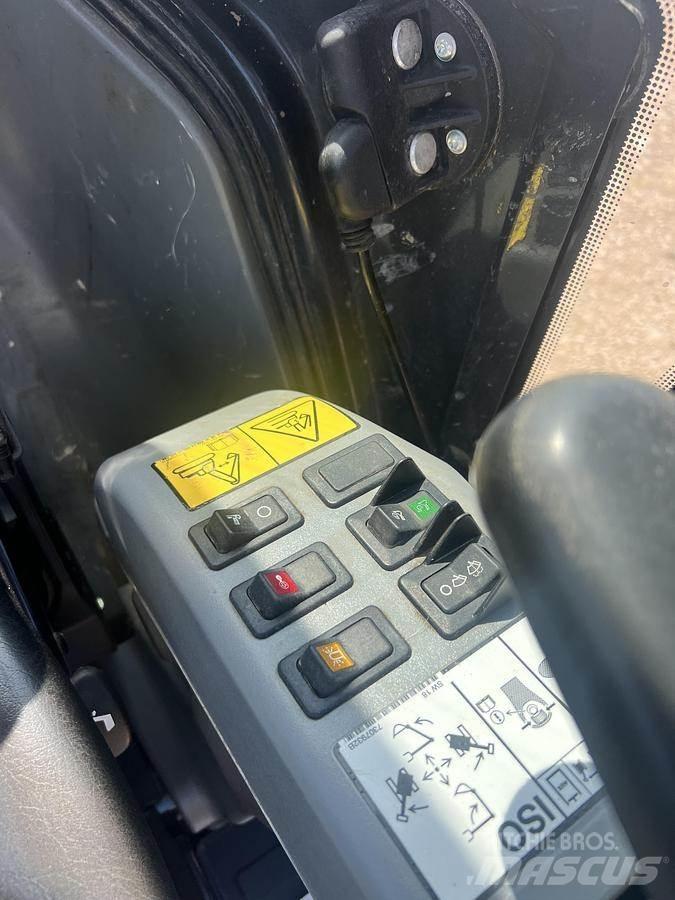 Doosan DX27Z Özel ekskavatörler