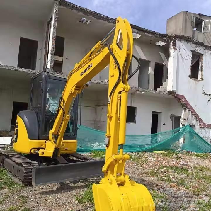 Komatsu PC35MR Paletli ekskavatörler