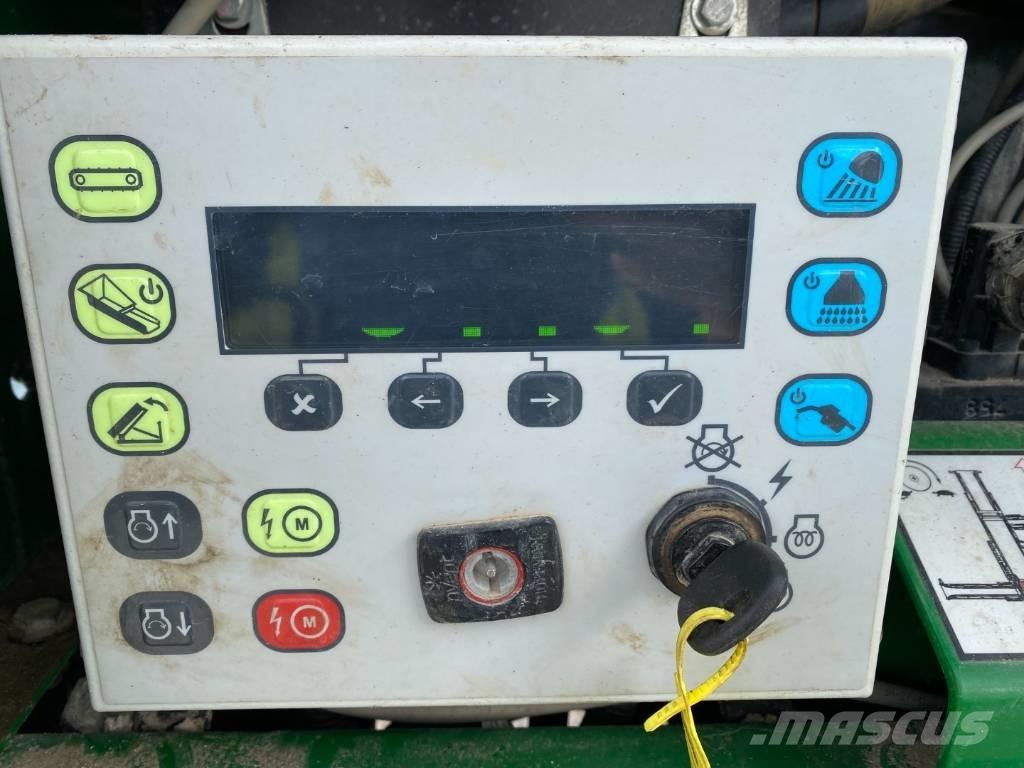 McCloskey R105 Elekler