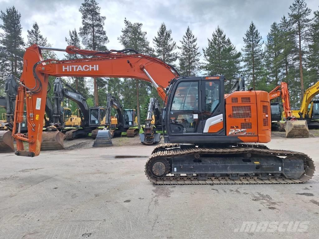 Hitachi ZX225USLC-7 Paletli ekskavatörler