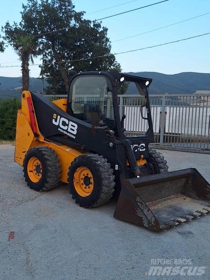 JCB 225 Mini yükleyiciler