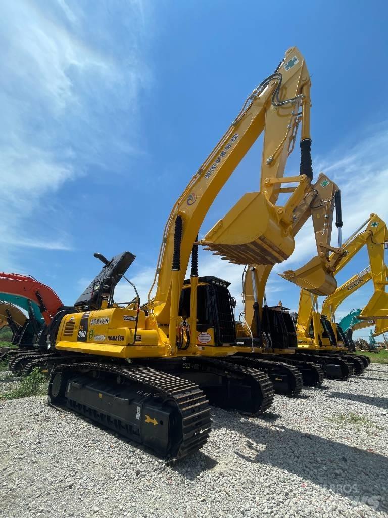 Komatsu PC 360 Paletli ekskavatörler