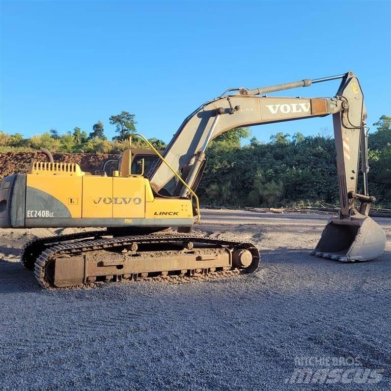 Volvo EC240BLC Paletli ekskavatörler