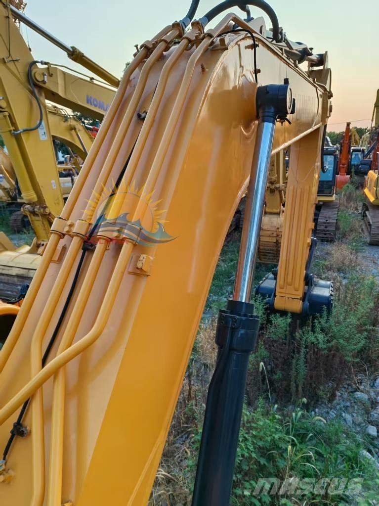 Hyundai R300LC-9S Paletli ekskavatörler