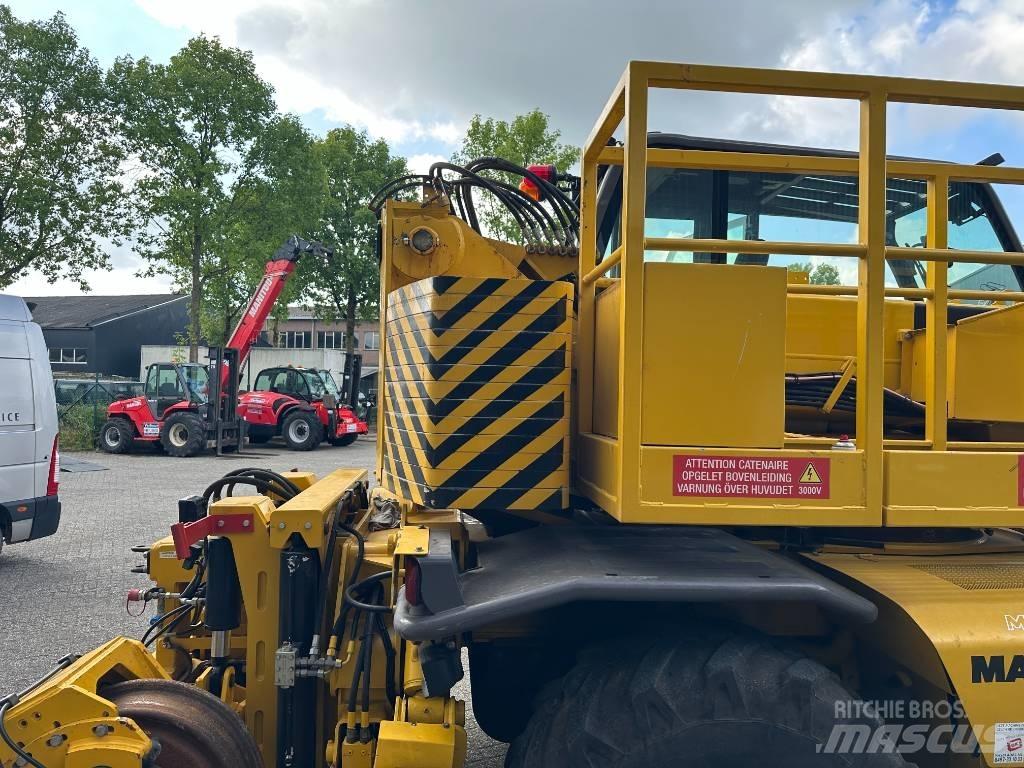 Manitou Manirail Teleskopik yükleyiciler