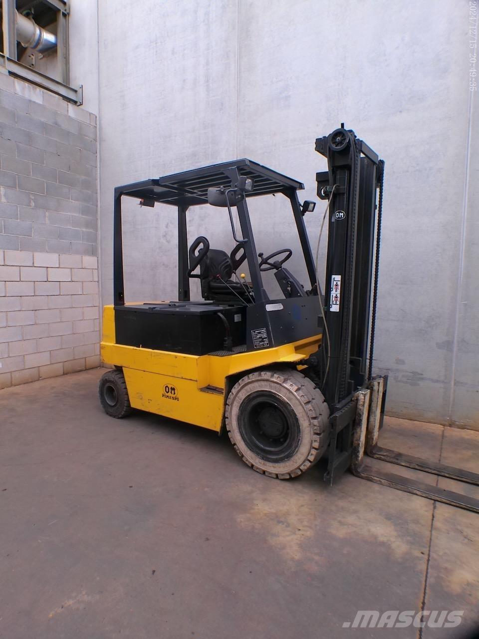 OM E50N Elektrikli forkliftler