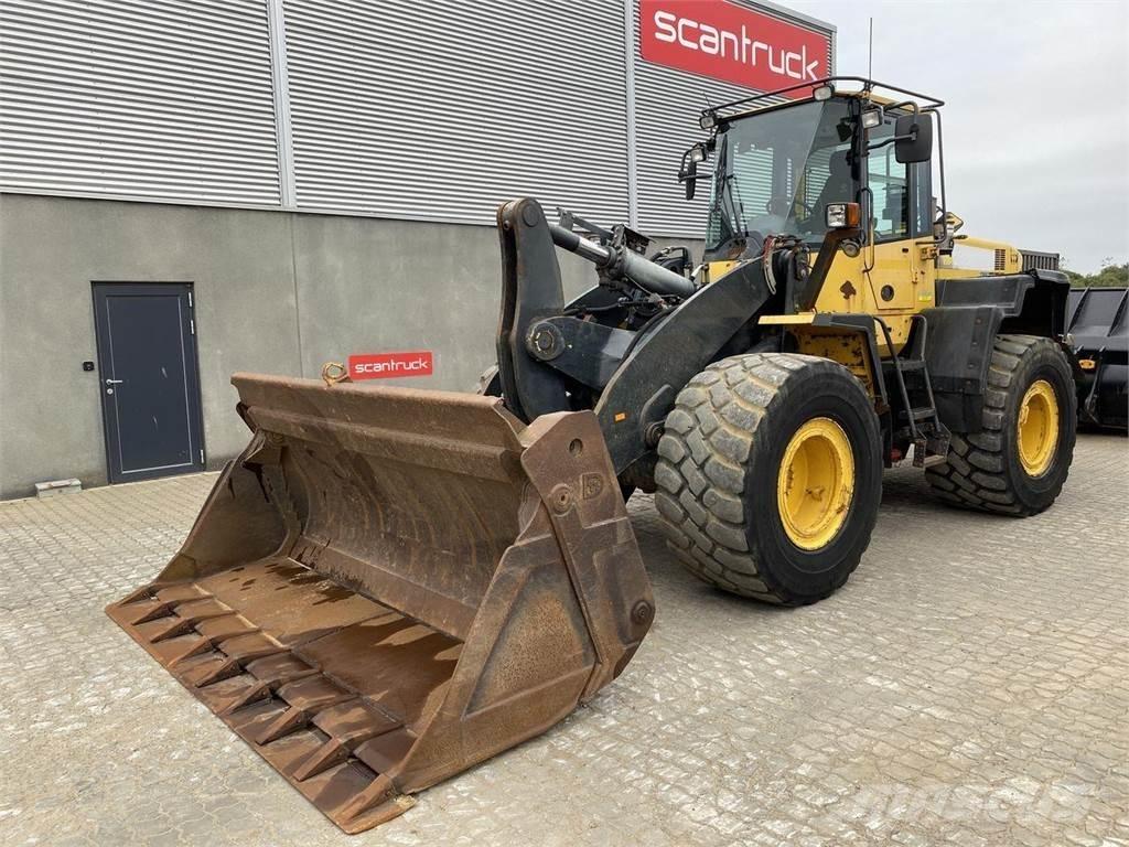 Komatsu WA320PZ-6 Tekerlekli yükleyiciler