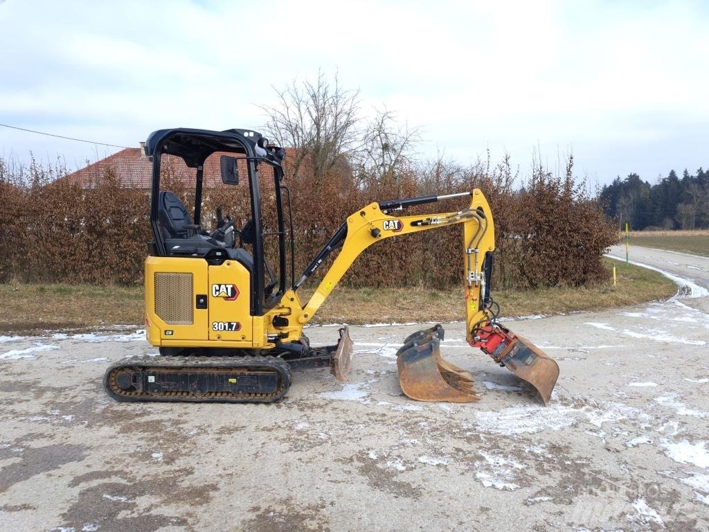 CAT 301.7 Mini ekskavatörler, 7 tona dek