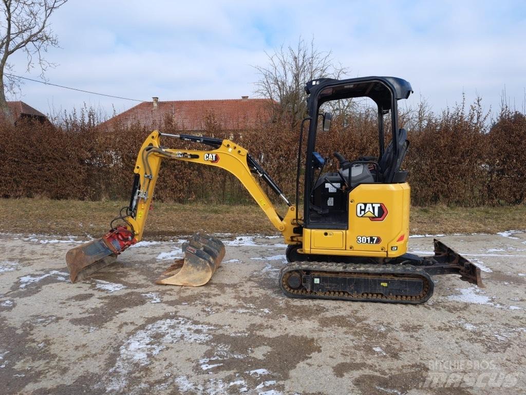 CAT 301.7 Mini ekskavatörler, 7 tona dek