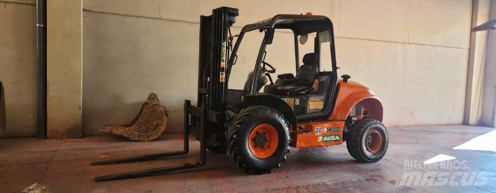 Ausa C 200 H X4 Arazi tipi forklift