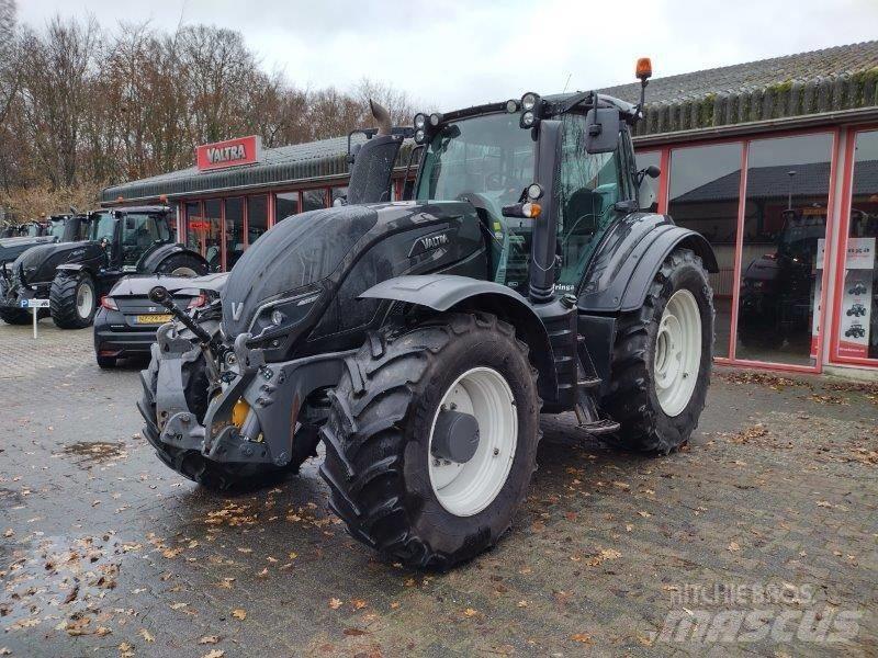 Valtra T 214 D Traktörler