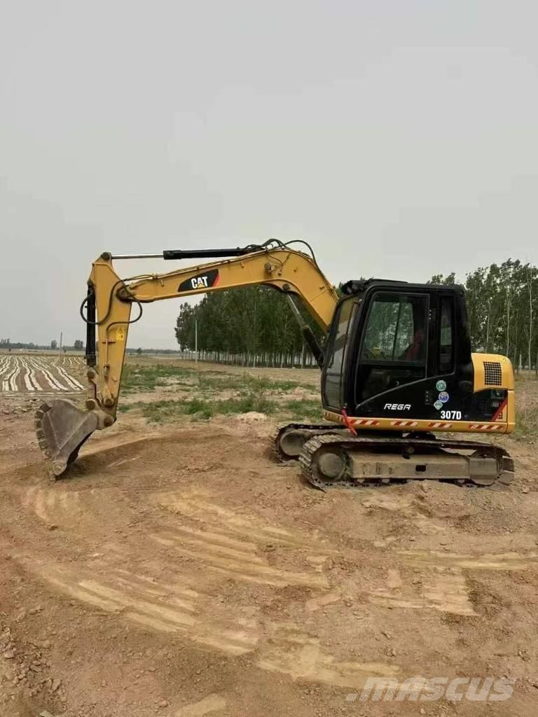 CAT 307d Paletli ekskavatörler