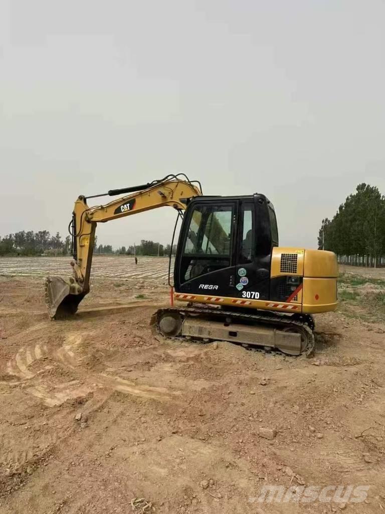 CAT 307d Paletli ekskavatörler