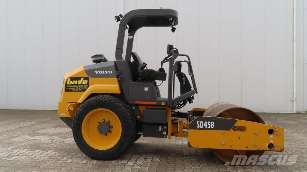 Volvo SD 45 B Tek tamburlu silindirler