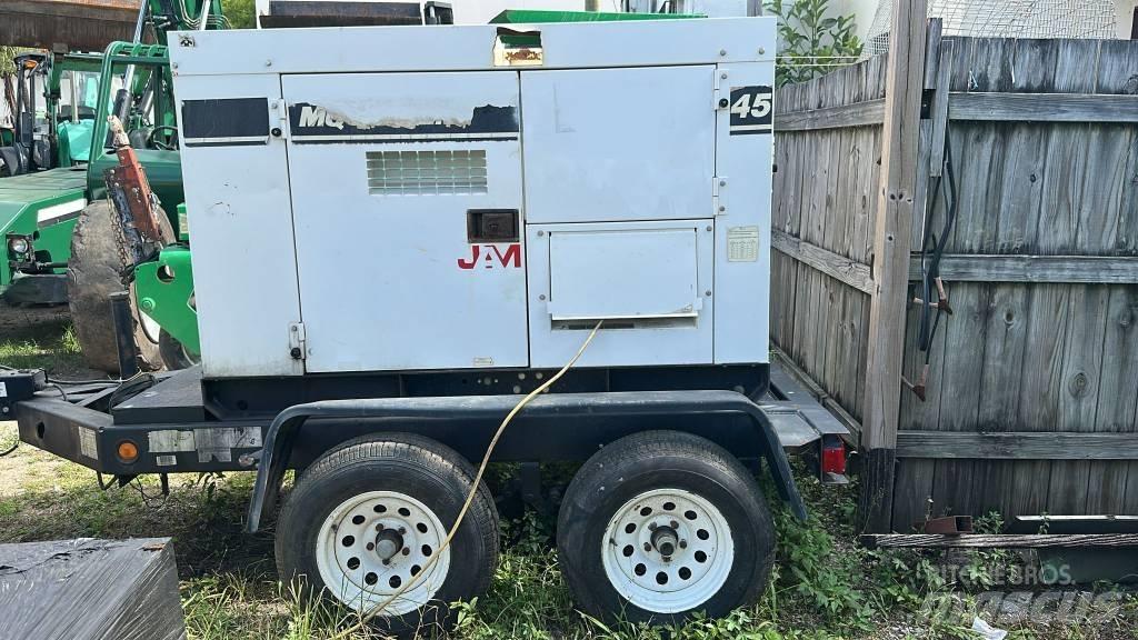 MultiQuip DCA 45 Dizel Jeneratörler