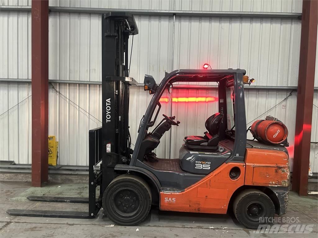 Toyota 02-8FGJF35 LPG'li forkliftler