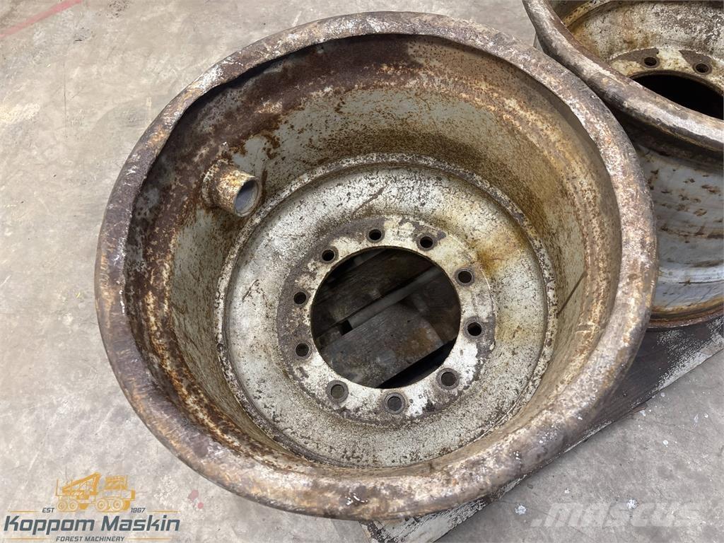 Valmet 860 24x26,5 Lastikler