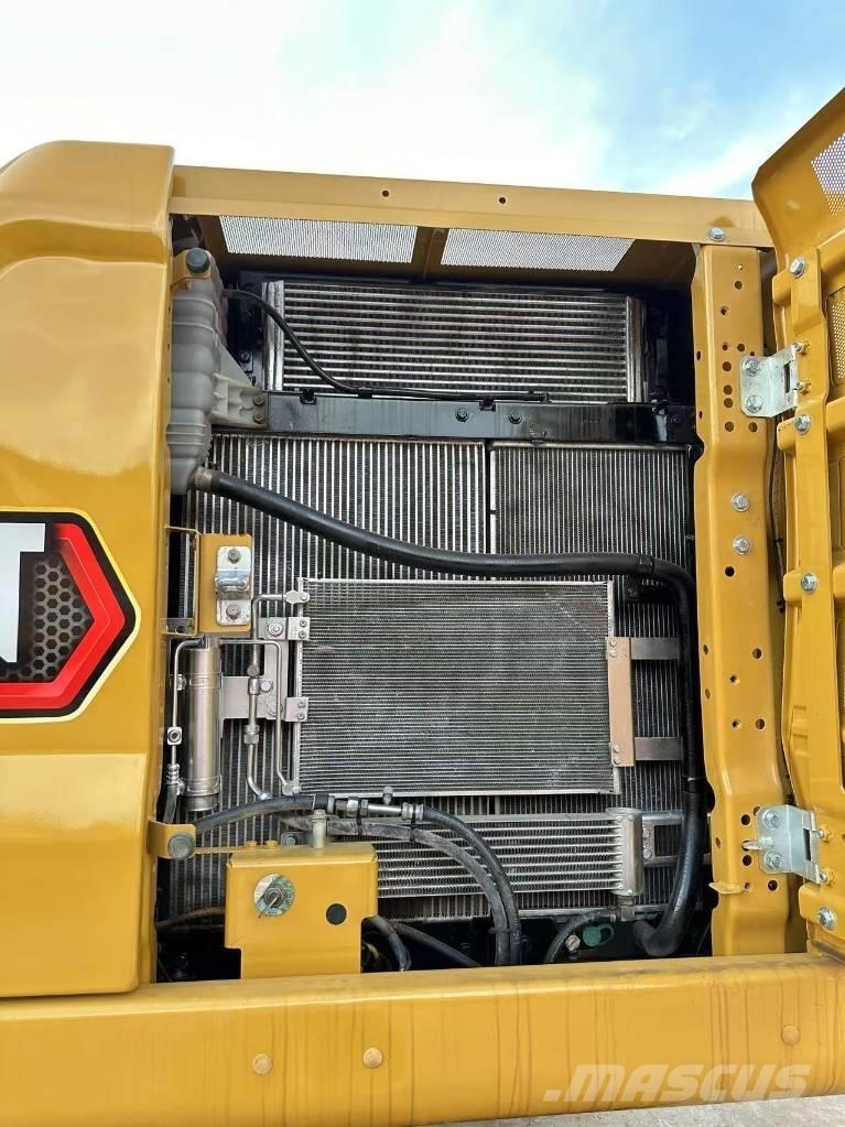 CAT 323GC Paletli ekskavatörler