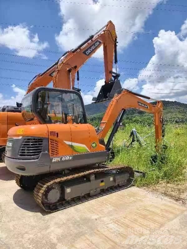 Doosan DX 60E Midi ekskavatörler 7 - 12 t