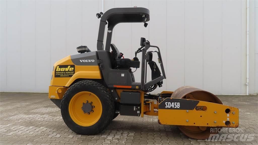 Volvo SD 45 B Tek tamburlu silindirler