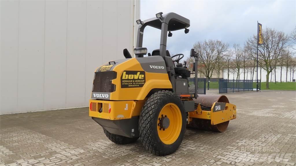 Volvo SD 45 B Tek tamburlu silindirler