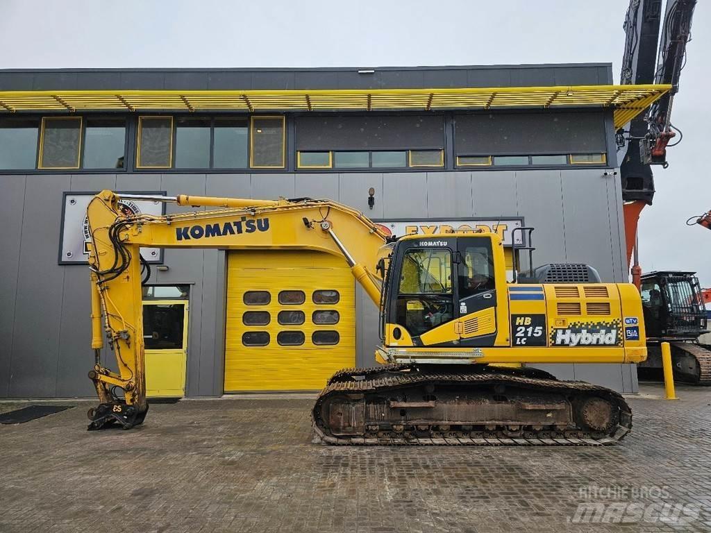 Komatsu HB215LC-2 Paletli ekskavatörler