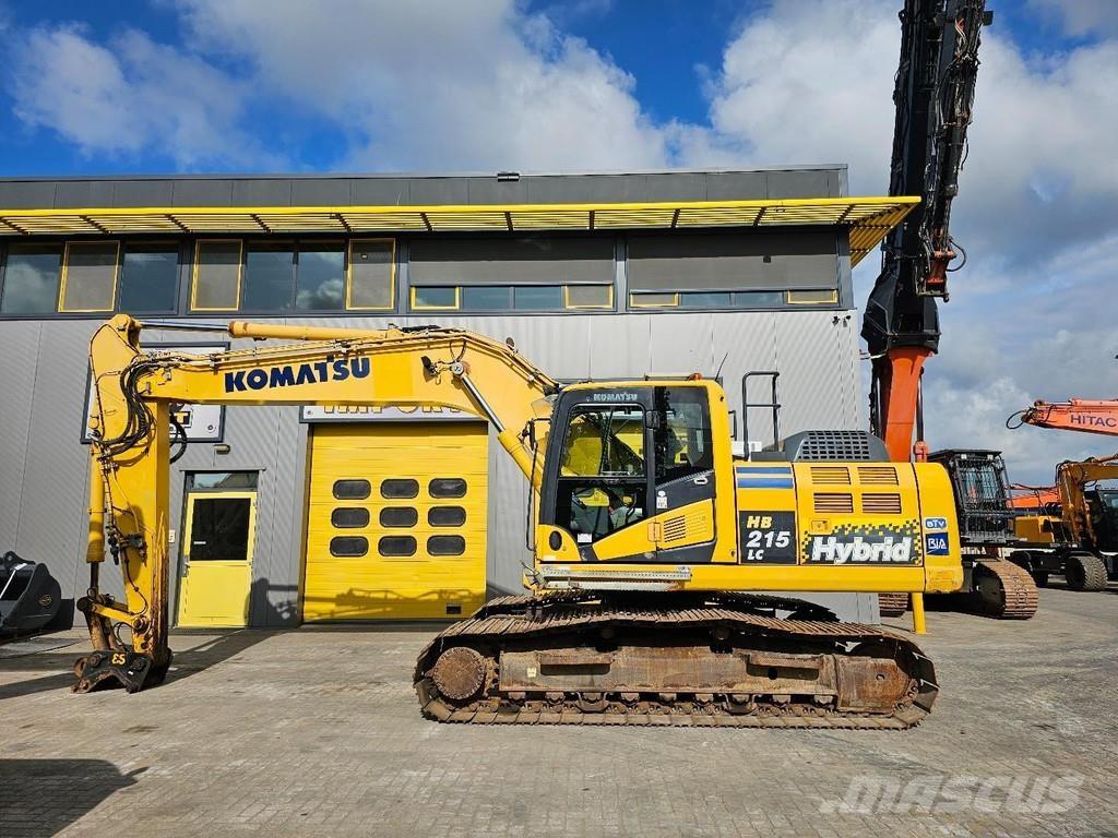 Komatsu HB215LC-2 Paletli ekskavatörler