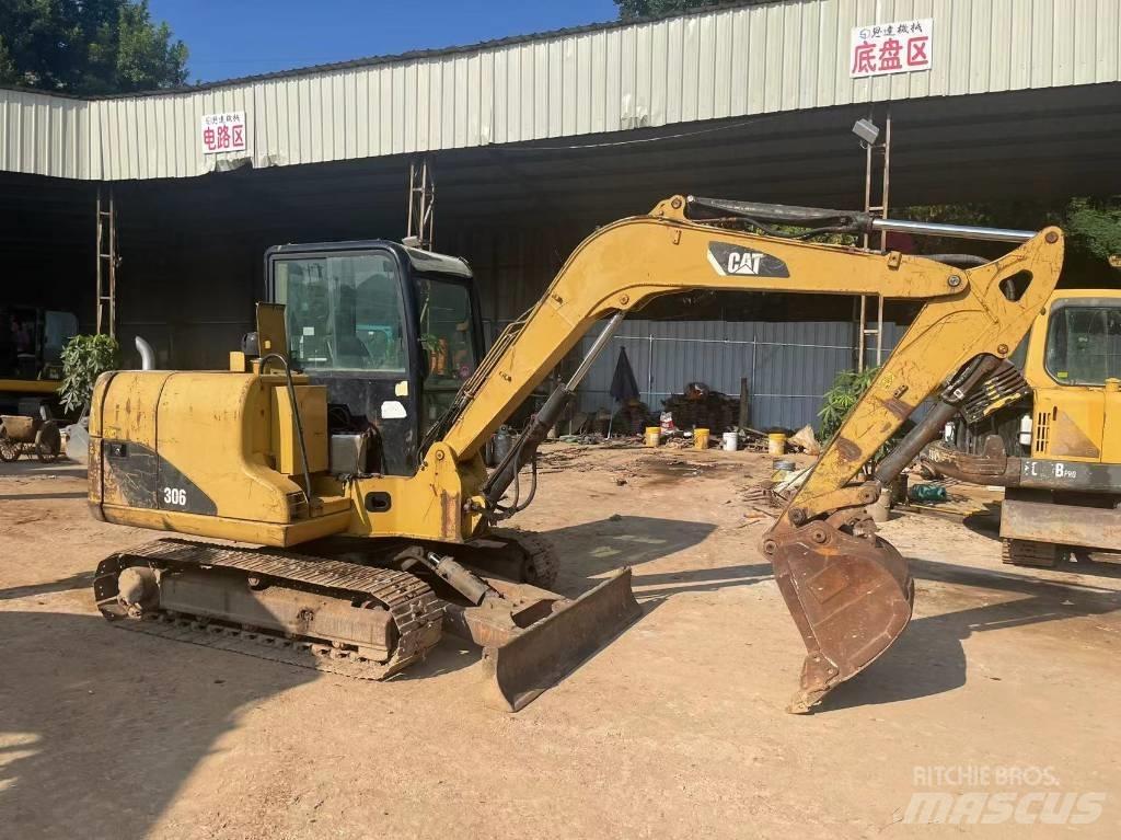 CAT 306 Paletli ekskavatörler