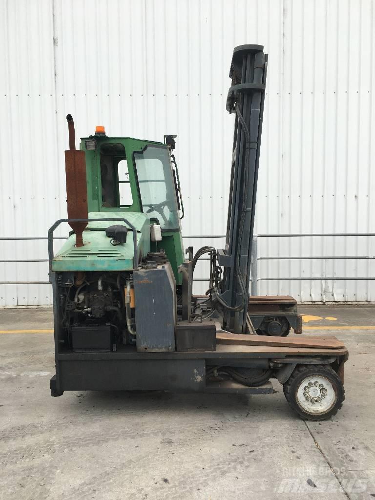 Combilift C 4000 Sideloader - dört yönlü forkliftler
