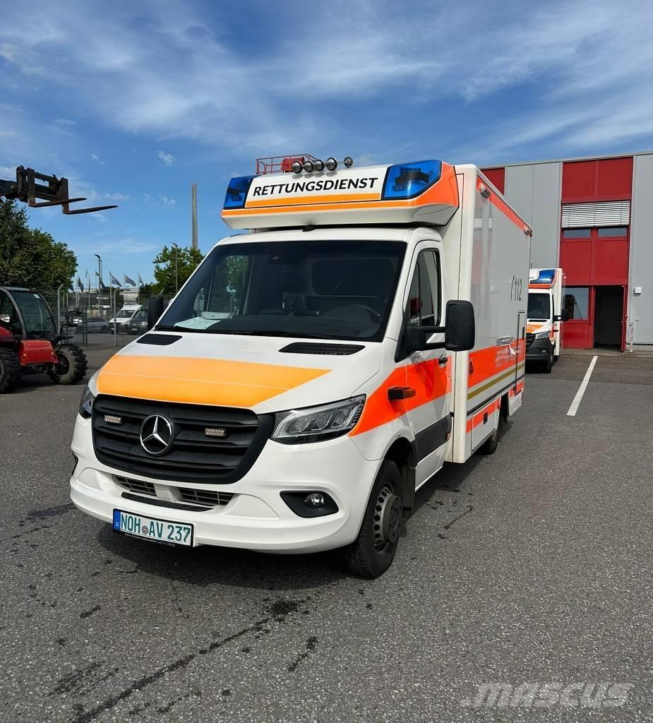 Mercedes-Benz 1000 Ambulanslar