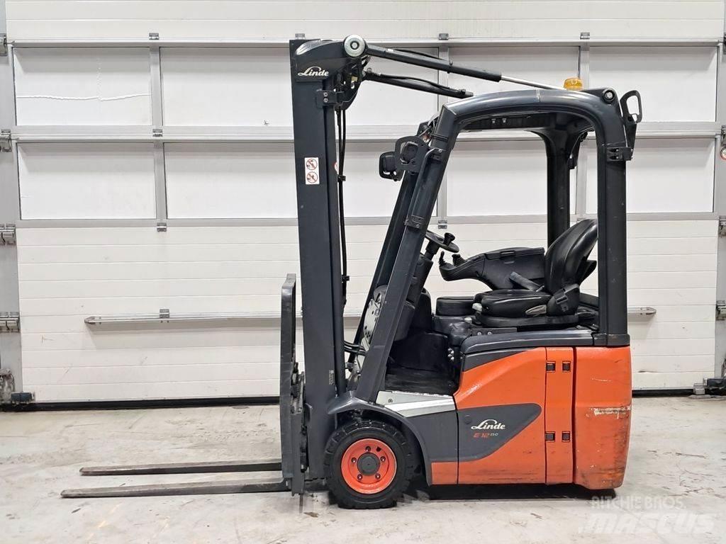 Linde E12-02 Elektrikli forkliftler