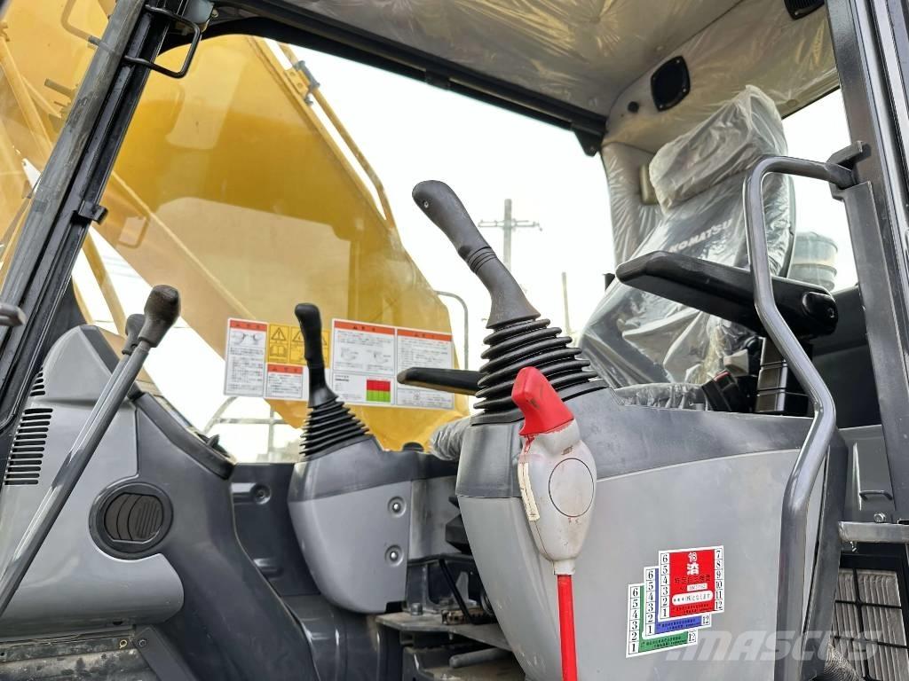 Komatsu PC 200-8 Paletli ekskavatörler