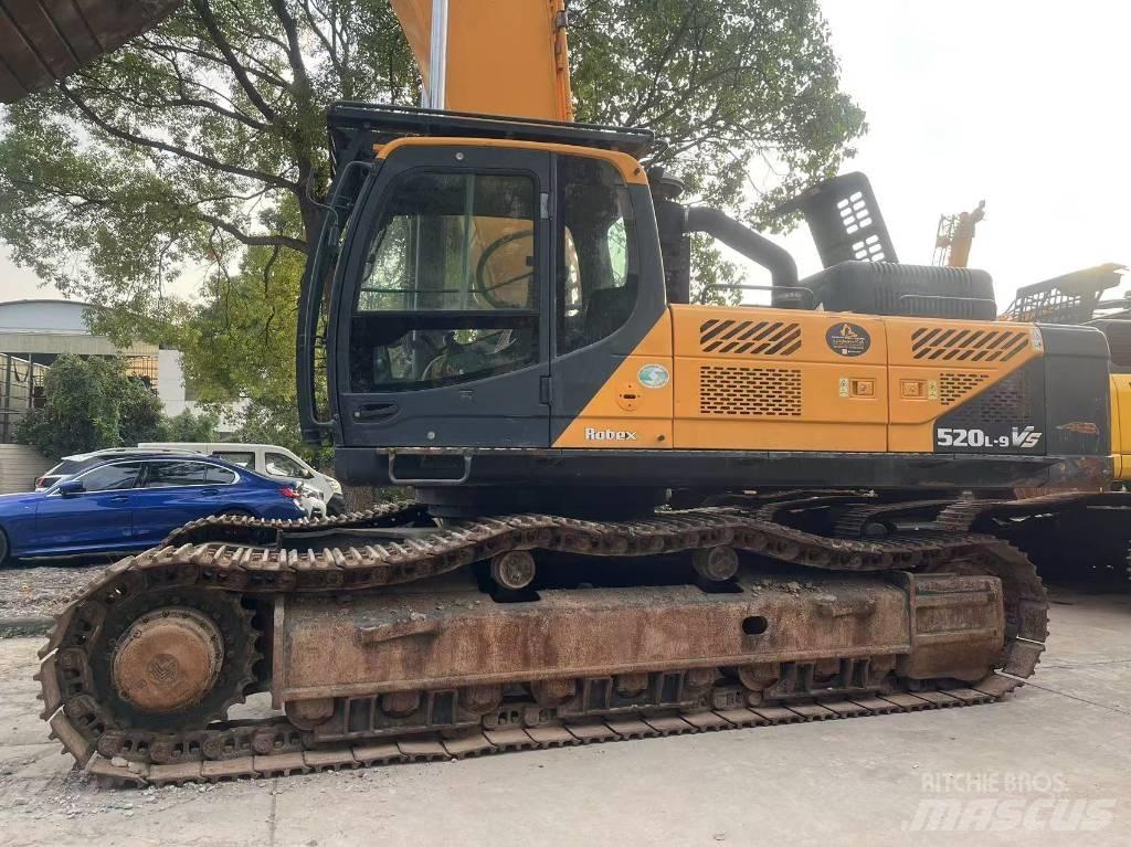 Hyundai R520L-9VS Paletli ekskavatörler