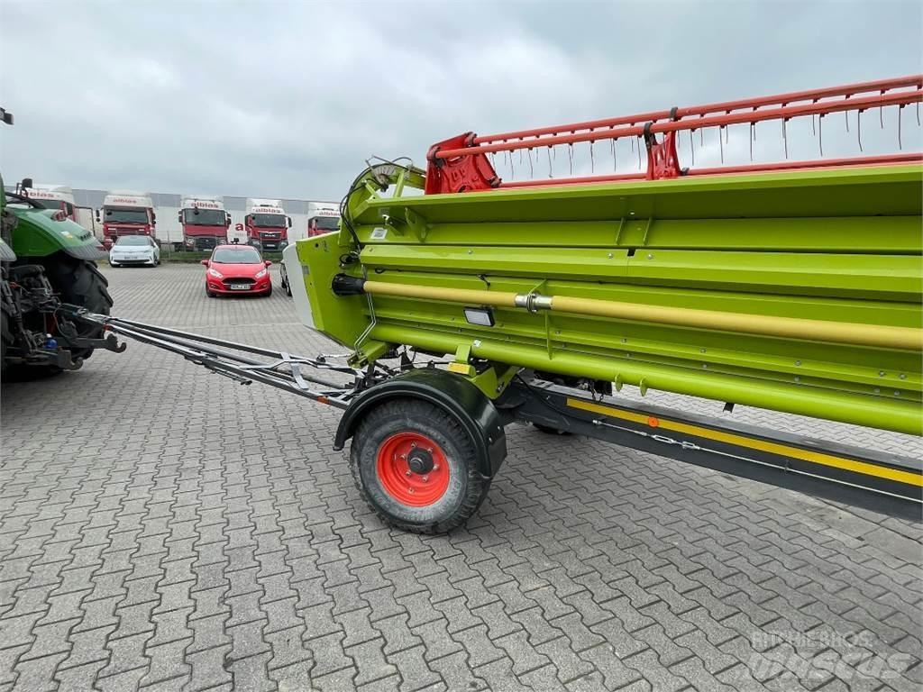 CLAAS V1380 Agaç kesme robotlari