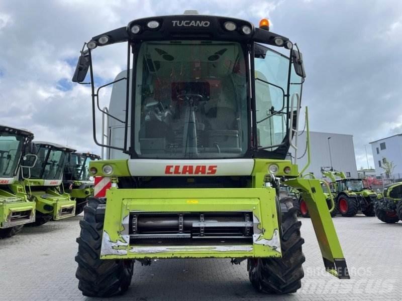 CLAAS Tucano 450 Biçerdöverler